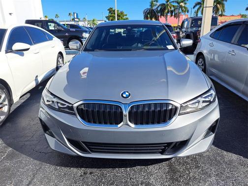 2024 BMW 330 i