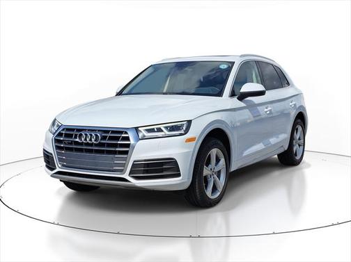 2020 Audi Q5 45 Premium Plus