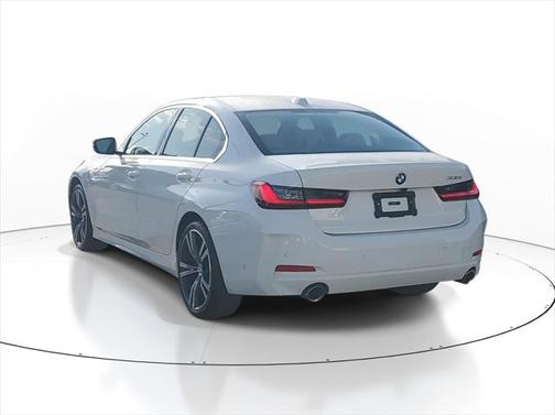 2024 BMW 330 i