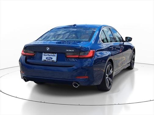 2024 BMW 330 i