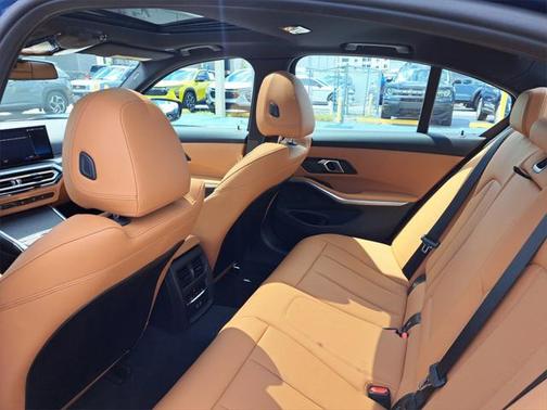 2024 BMW 330 i