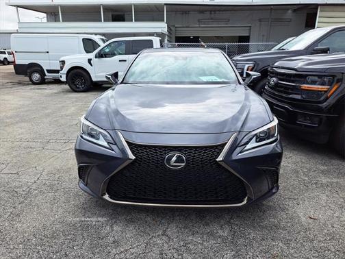 2022 Lexus ES 350 F Sport