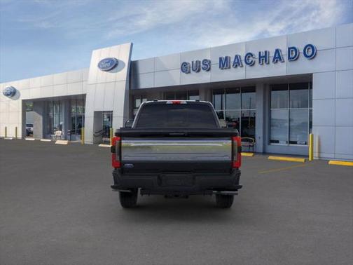 2025 Ford F-250 Platinum