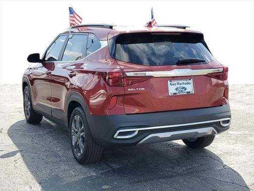 2023 Kia Seltos S