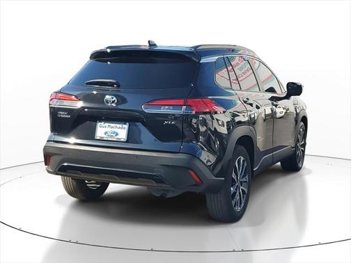 2022 Toyota Corolla Cross XLE