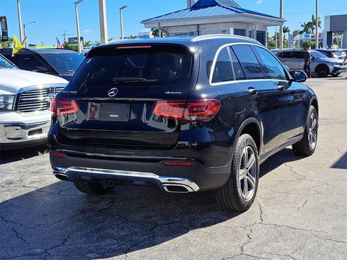 2022 Mercedes-Benz GLC 300 4MATIC