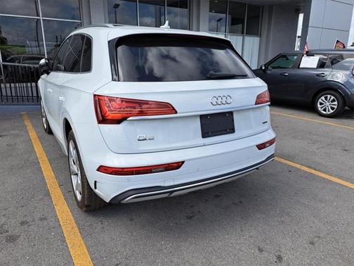 2021 Audi Q5 45 Premium Plus