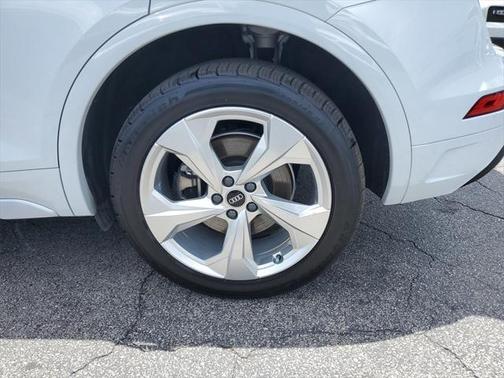 2021 Audi Q5 45 Premium Plus