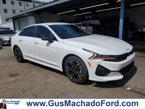 2022 Kia K5 GT-Line