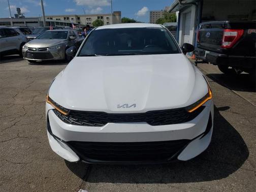 2022 Kia K5 GT-Line