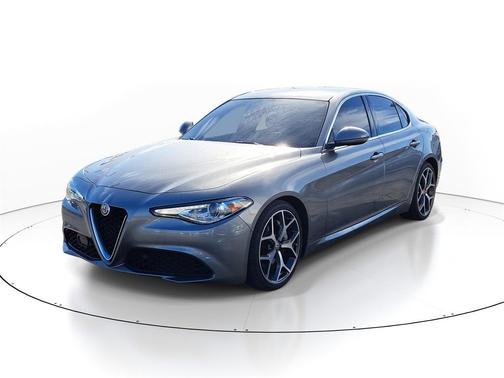 2019 Alfa Romeo Giulia Ti