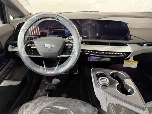 2026 Cadillac OPTIQ Luxury