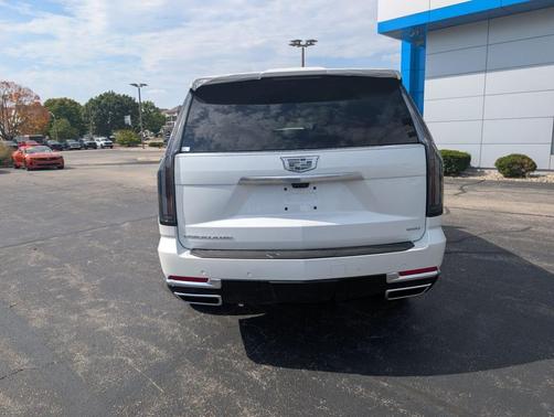 2025 Cadillac Escalade Premium Luxury