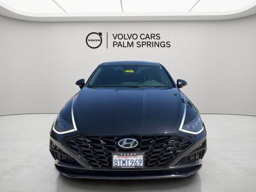 Phantom Black 2021 Hyundai SONATA SEL Plus