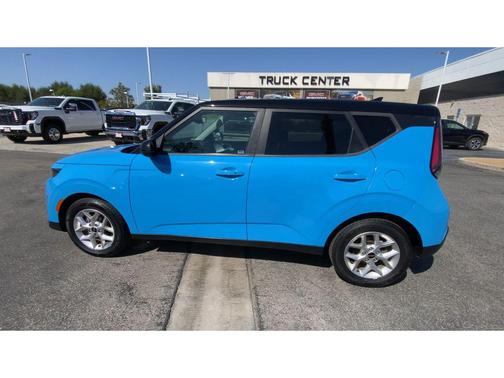 2023 Kia Soul S
