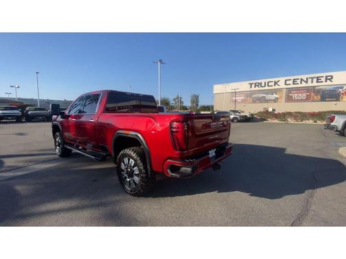 2024 GMC Sierra 2500 Denali