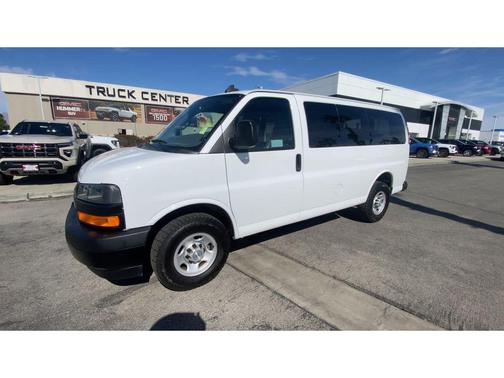 2023 Chevrolet Express 3500 RWD 3500 Regular Wheelbase LS