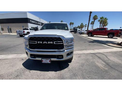 Bright White Clearcoat 2024 RAM 3500 Big Horn Crew Cab 4x4 8' Box
