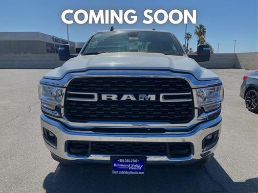 Bright White Clearcoat 2024 RAM 3500 Big Horn Crew Cab 4x4 8' Box
