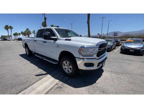 Bright White Clearcoat 2024 RAM 3500 Big Horn Crew Cab 4x4 8' Box