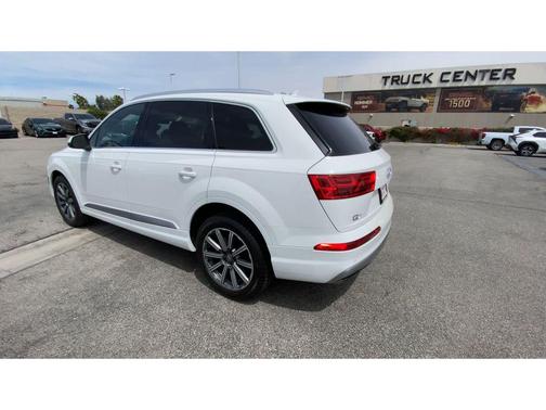 Carrara White 2018 Audi Q7 3.0T Premium Plus