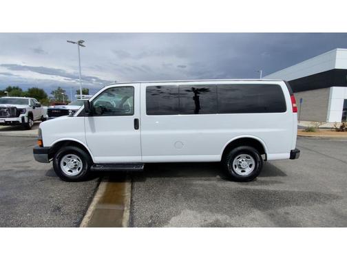 2015 Chevrolet Express 2500 LT