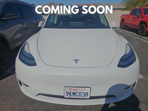 2022 Tesla Model Y Long Range Dual Motor All-Wheel Drive