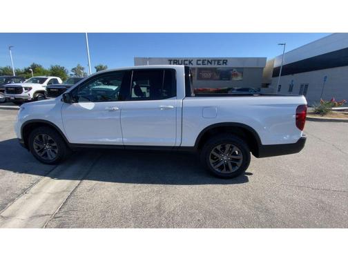 Platinum White Pearl 2023 Honda Ridgeline Sport