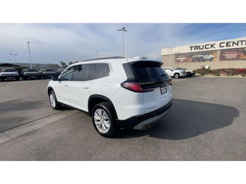 2024 GMC Acadia FWD Elevation