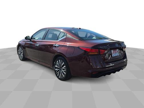 Garnet Pearl Metallic 2024 Nissan Altima 2.5 SV