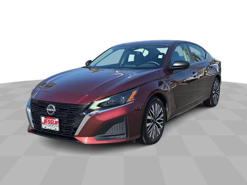 Garnet Pearl Metallic 2024 Nissan Altima 2.5 SV