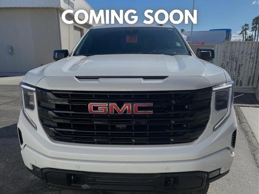 2025 GMC Sierra 1500 Elevation