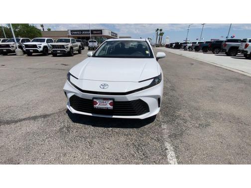 Ice Cap 2025 Toyota Camry LE