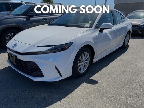 Ice Cap 2025 Toyota Camry LE