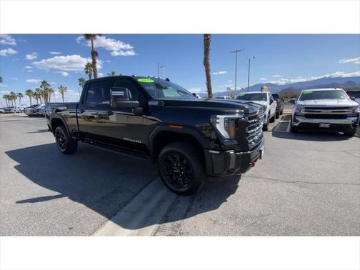 2024 GMC Sierra 2500 AT4