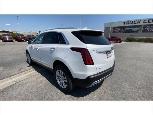 2020 Cadillac XT5 Premium Luxury
