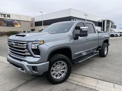 Sterling Grey Metallic 2024 Chevrolet Silverado 3500 High Country