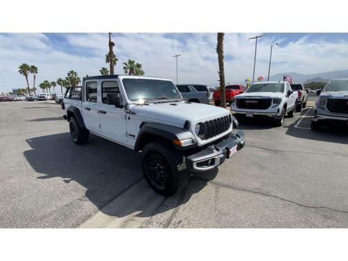 Bright White Clearcoat 2024 Jeep Gladiator Sport