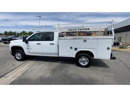 Summit White 2024 Chevrolet Silverado 2500 WT