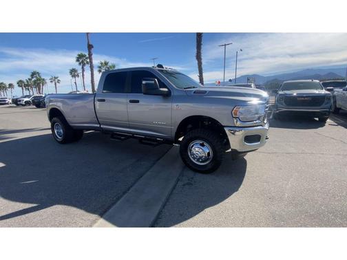 2023 RAM 3500 Big Horn Crew Cab 4x4 8' Box
