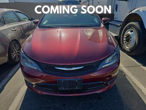 2015 Chrysler 200 S