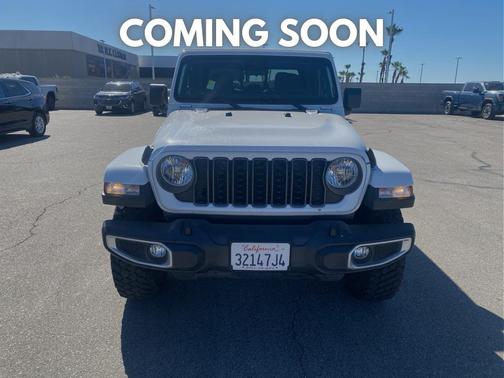 Bright White Clearcoat 2025 Jeep Gladiator High Tide