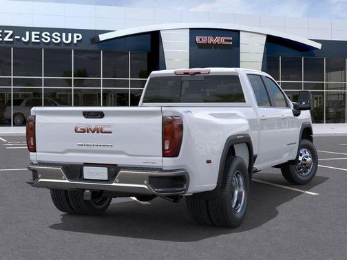 2026 GMC Sierra 3500 SLE