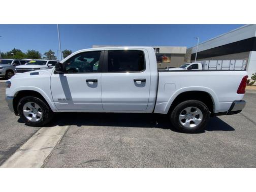 Bright White Clearcoat 2025 RAM 1500 Big Horn/Lone Star