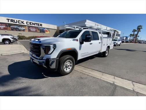 2025 GMC Sierra 3500 Base