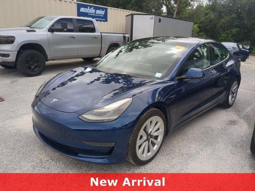 2022 Tesla Model 3 Base