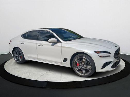 2025 Genesis G70 2.5T