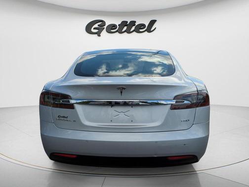 Silver Metallic 2018 Tesla Model S 75D