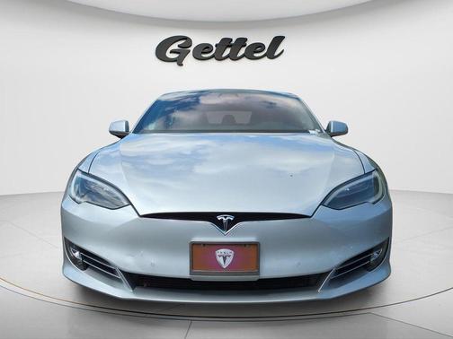 Silver Metallic 2018 Tesla Model S 75D
