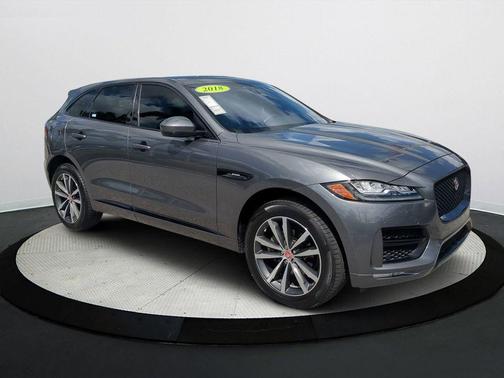 2018 Jaguar F-PACE 25t R-Sport